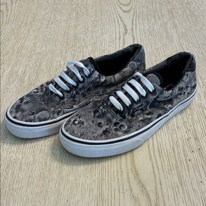 Women’s Vans Era 59 Moon Crater Classic Sneaker Shoes (Grey/Black/White)